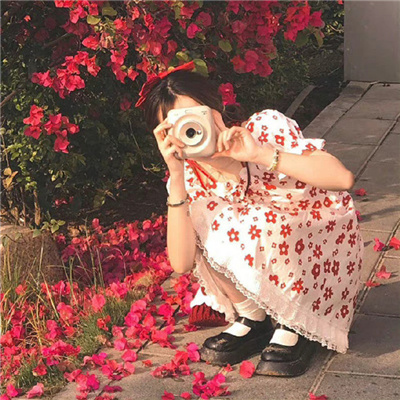 重庆伴游女生飞傲松的资料