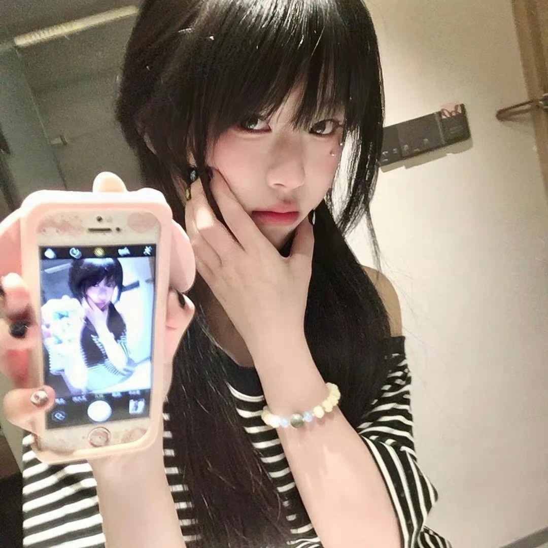 重庆伴游女生 | 林小柔 🌸 的资料